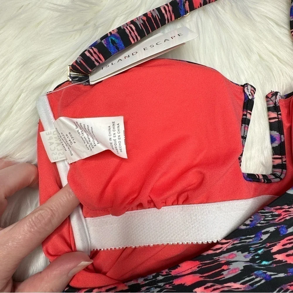 NWT Island Escape Antigua Bandini size 6